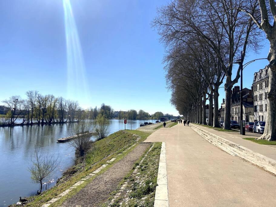 Studio Coeur De Ville Proche Bords De Loire Orléans Eksteriør bilde